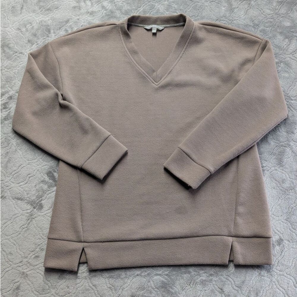 Marc New York Andrew Marc V Neck Knit Sweater Taupe Long Sleeve Womens L